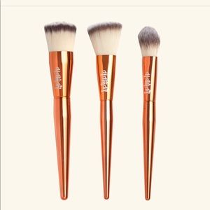 Alamar Cosmetics Complexion Brush Trio